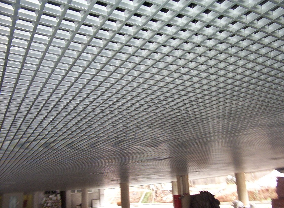 Forro Metálico Colmeia Belize - Refax