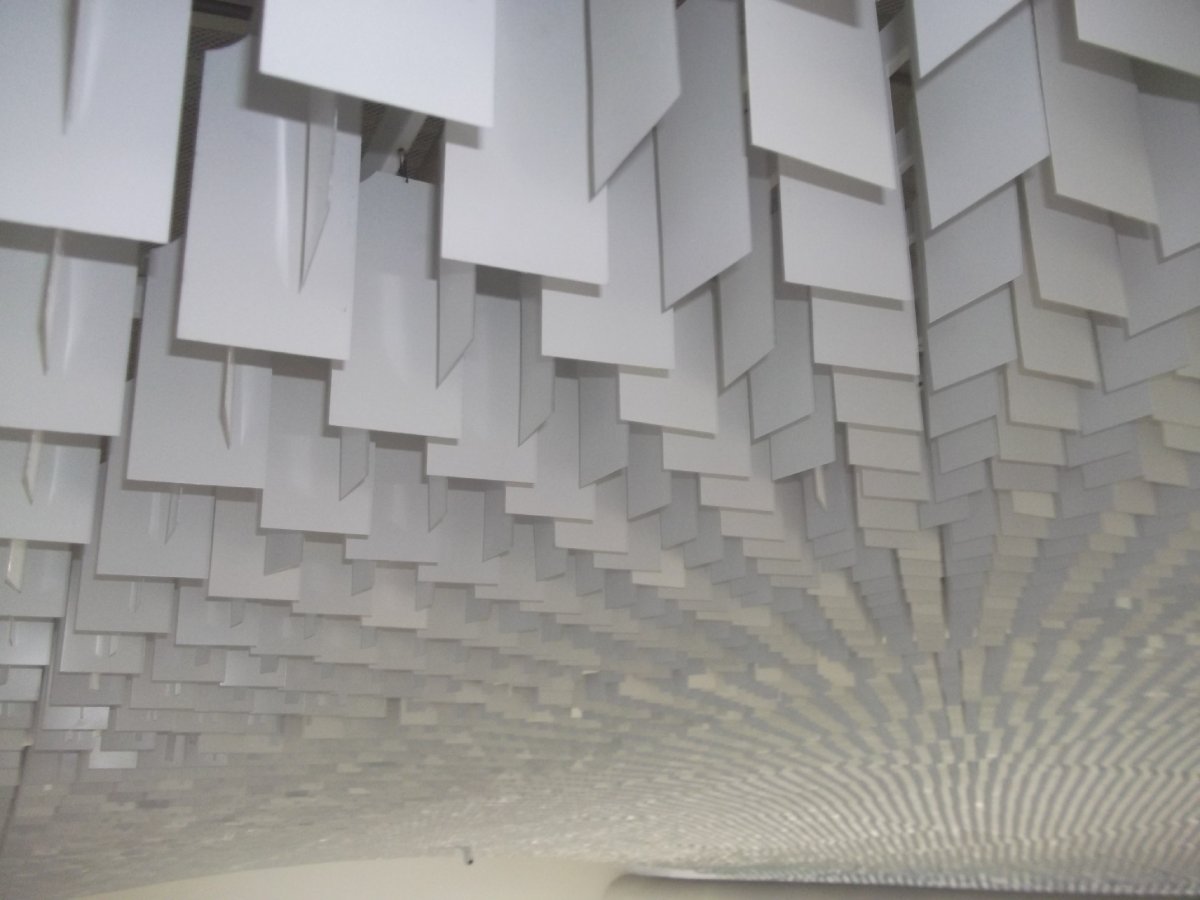 Forro Metálico Spacial Tile - Refax